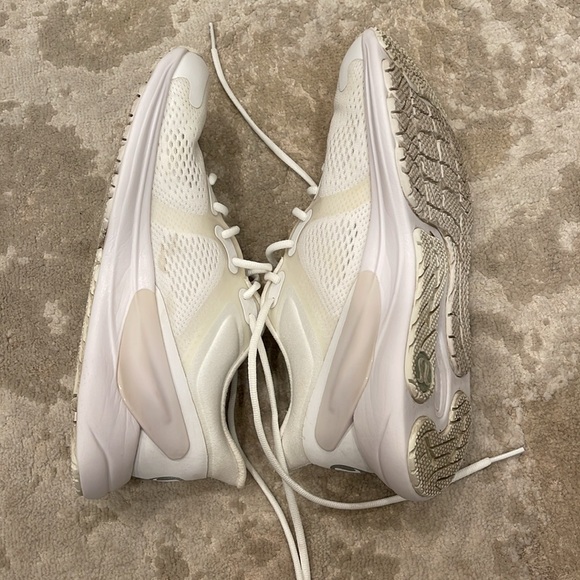 lululemon athletica White Athletic Shoes - Picture 10 of 12